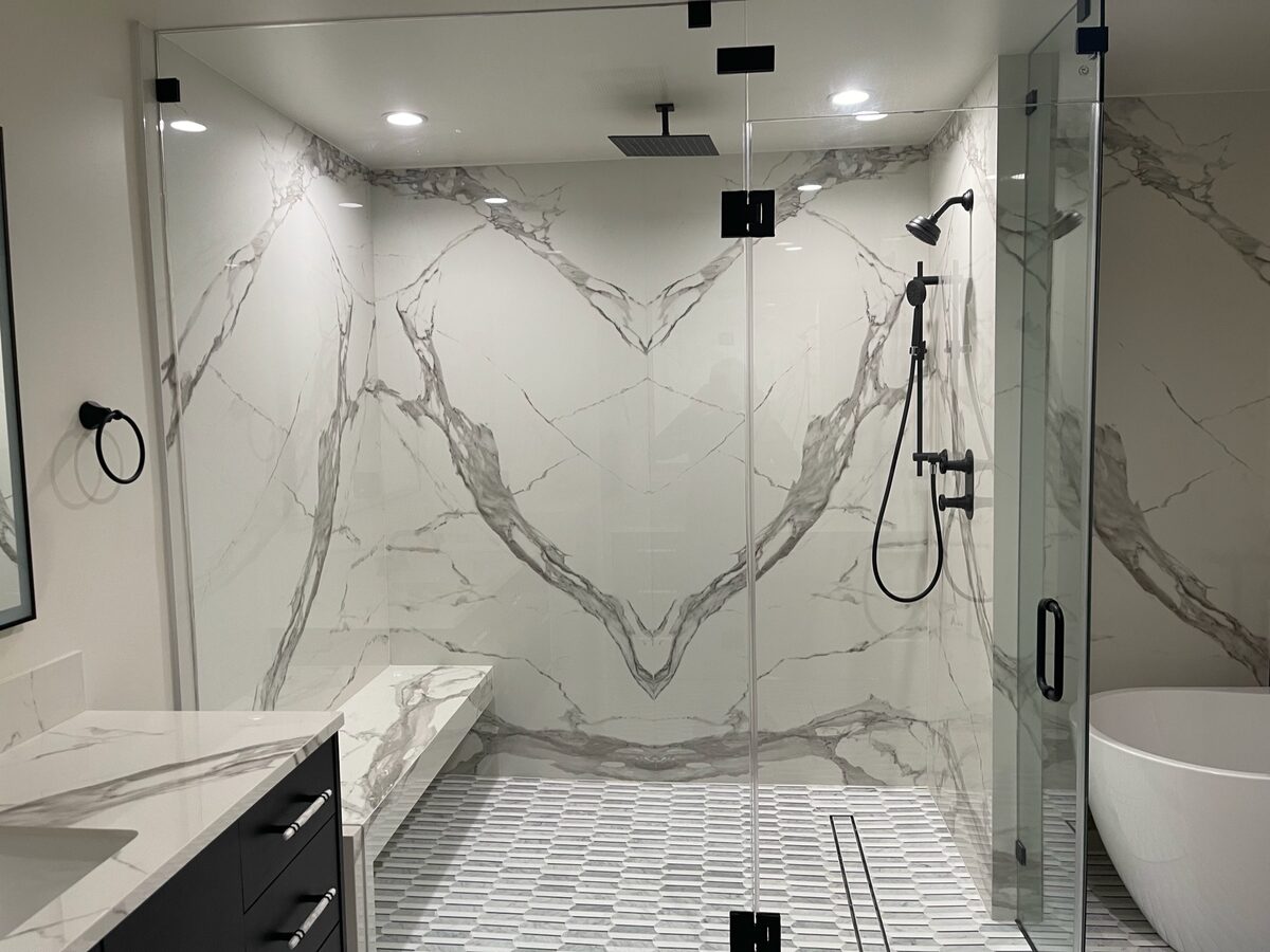 Malibu Luxury Shower by Maya Dana Construction โ Malibu, CA
